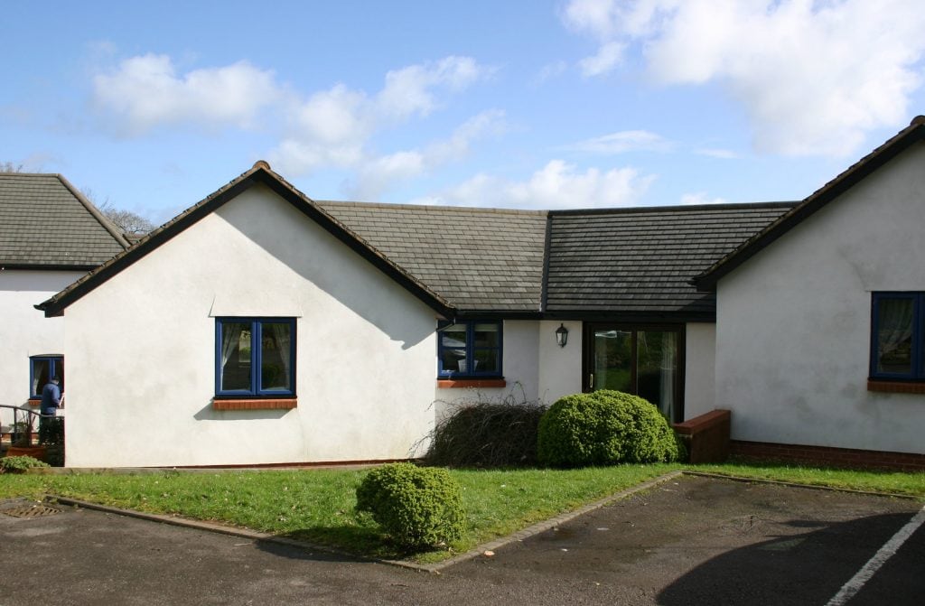 real estate_bungalow